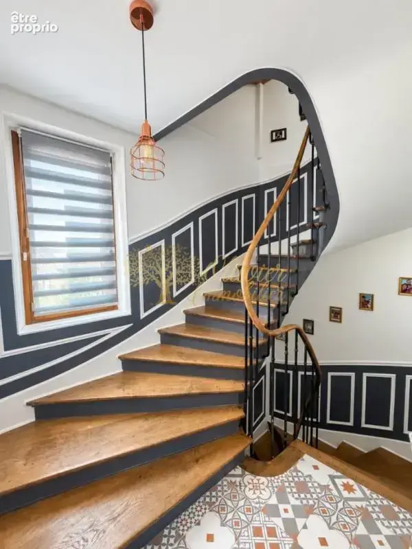 Maison en meulière à vendre à Villiers-sur-Marne – 110 m², 3 chambres, jardin et gare RER E à 5 minutes - photo 3