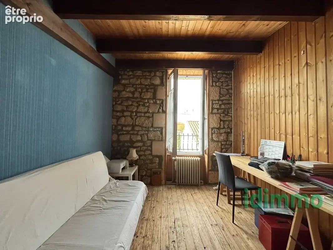 Maison ancienne en pierre en bon etat general de 90 m2 sur un terrain clos de 148 m2. 5 mn de la gare et du v - photo 13