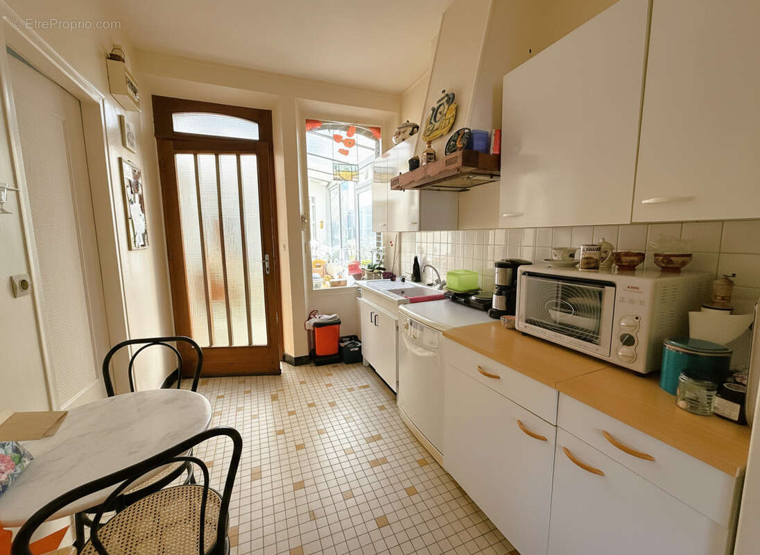 Appartement à MAINVILLIERS