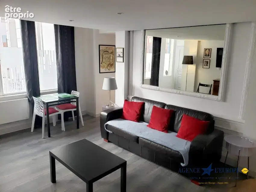 Appartement 90 m² à Vichy  - photo 5