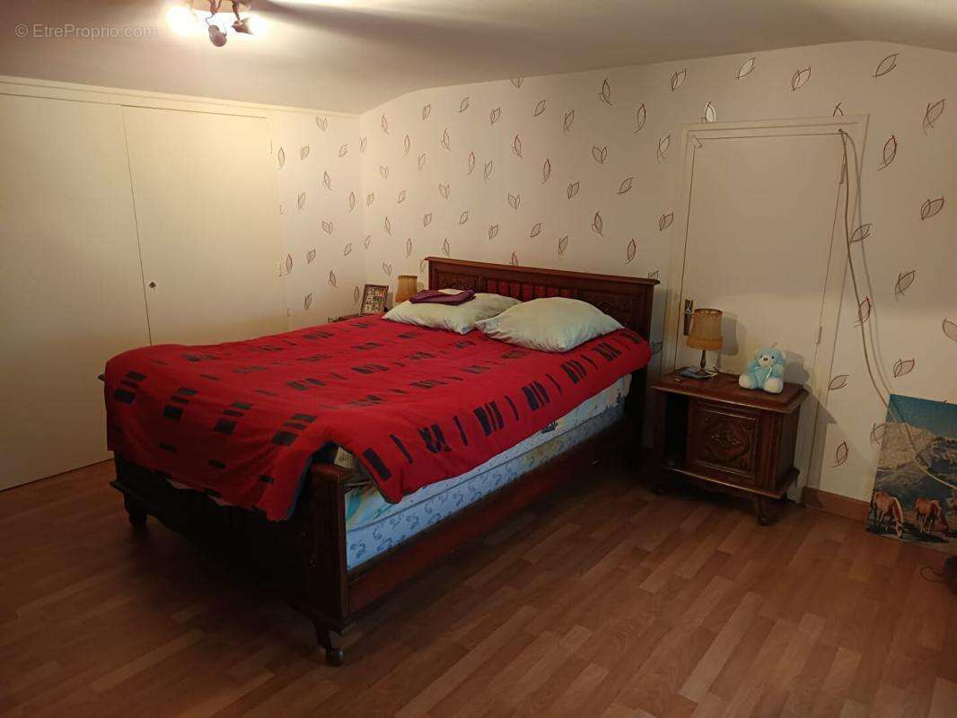 Maison à LA CAILLERE-SAINT-HILAIRE