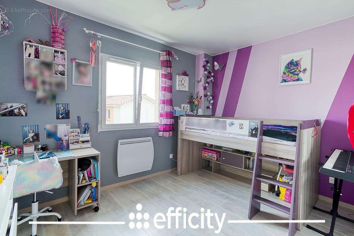 Maison à CHASSE-SUR-RHONE