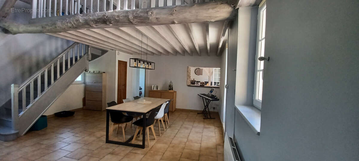 Foulangues maison en pierres de 135m2 - photo 6