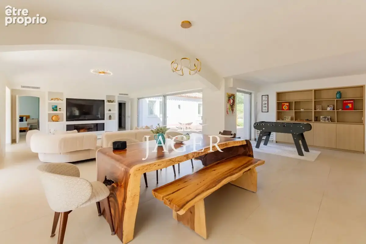 Maison 7 pièces 200 m² à vendre à Grimaud (83310) - photo 4