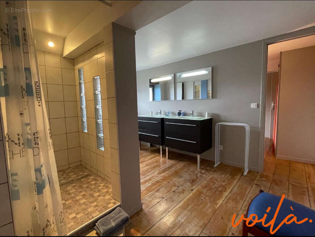 Maison à SERVIES-EN-VAL