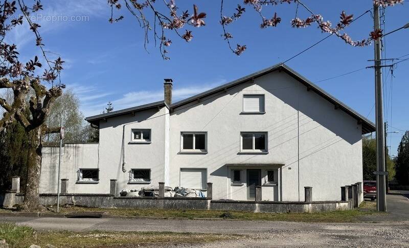 Maison à CIREY-SUR-VEZOUZE