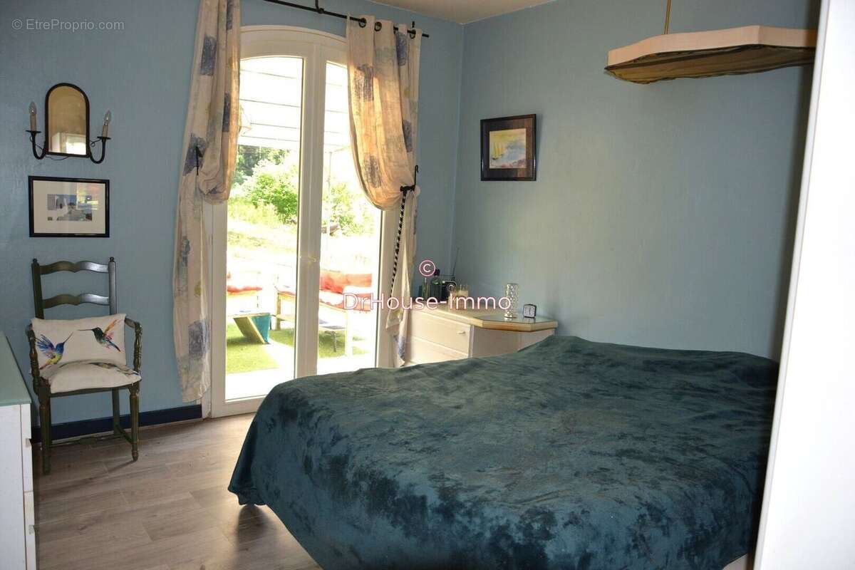 Maison 197 m² à Brigueuil  - photo 34