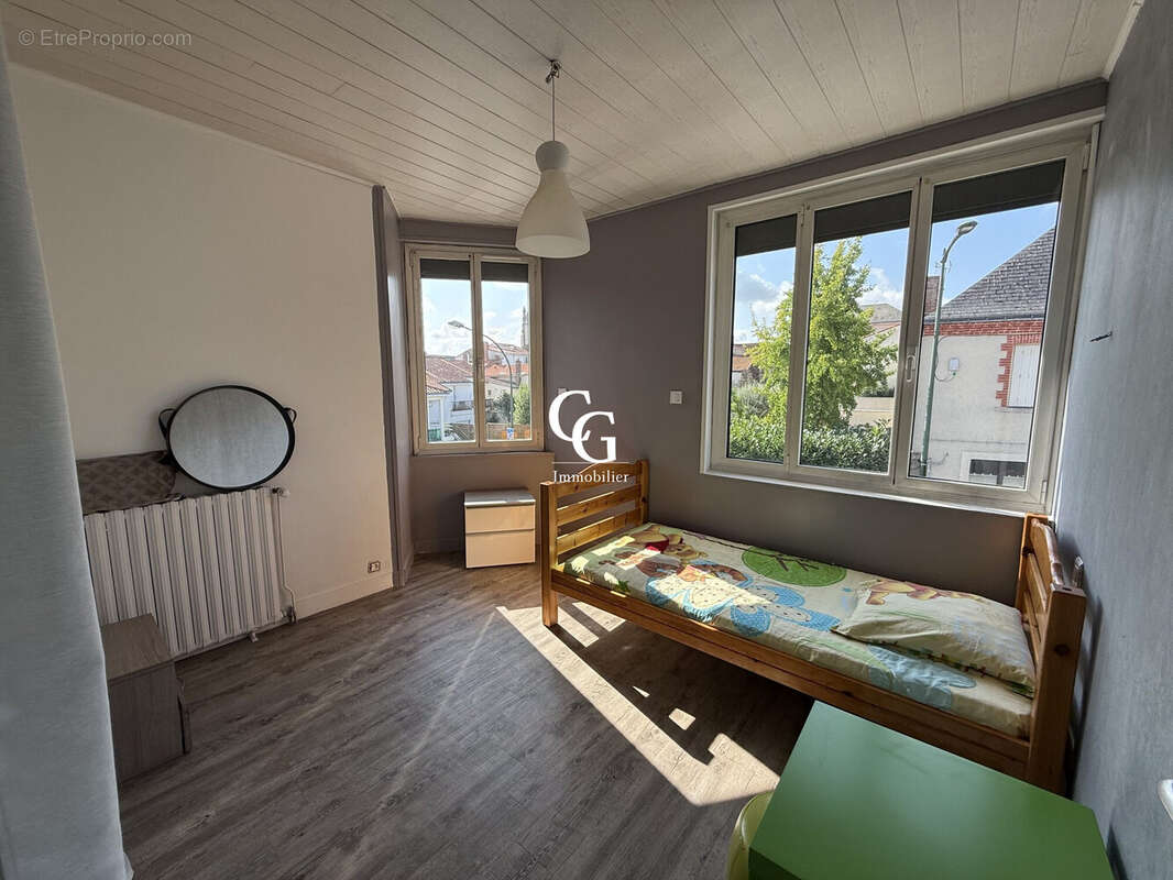 Maison à VIEILLEVIGNE