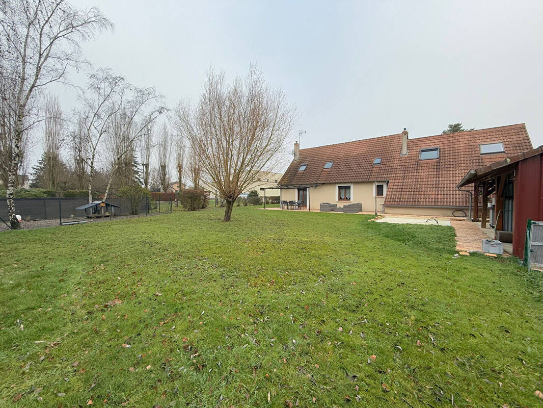 Maison à SAINT-DOULCHARD