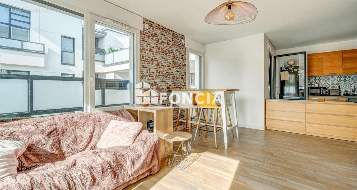 Appartement à NOISY-LE-ROI