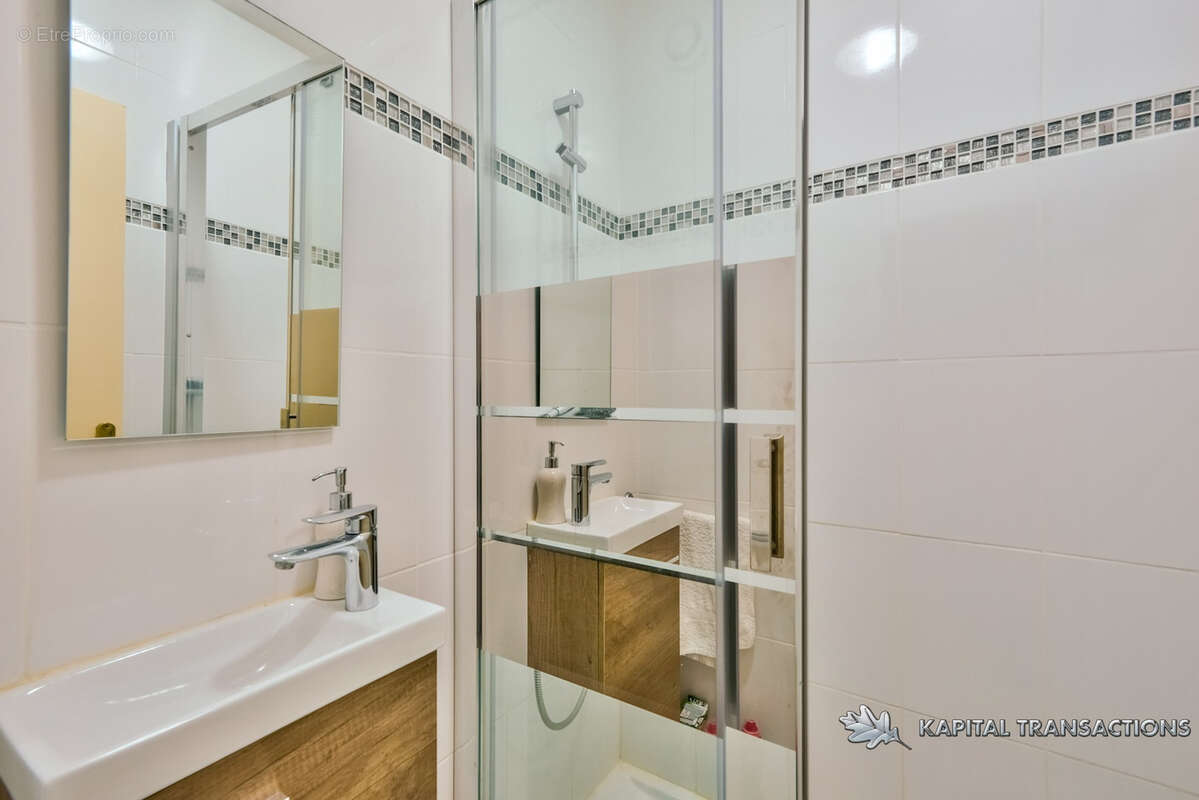 Appartement à LYON-8E