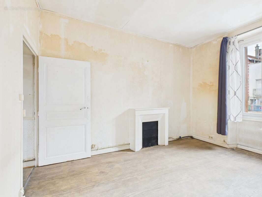 Maison à ROMILLY-SUR-SEINE