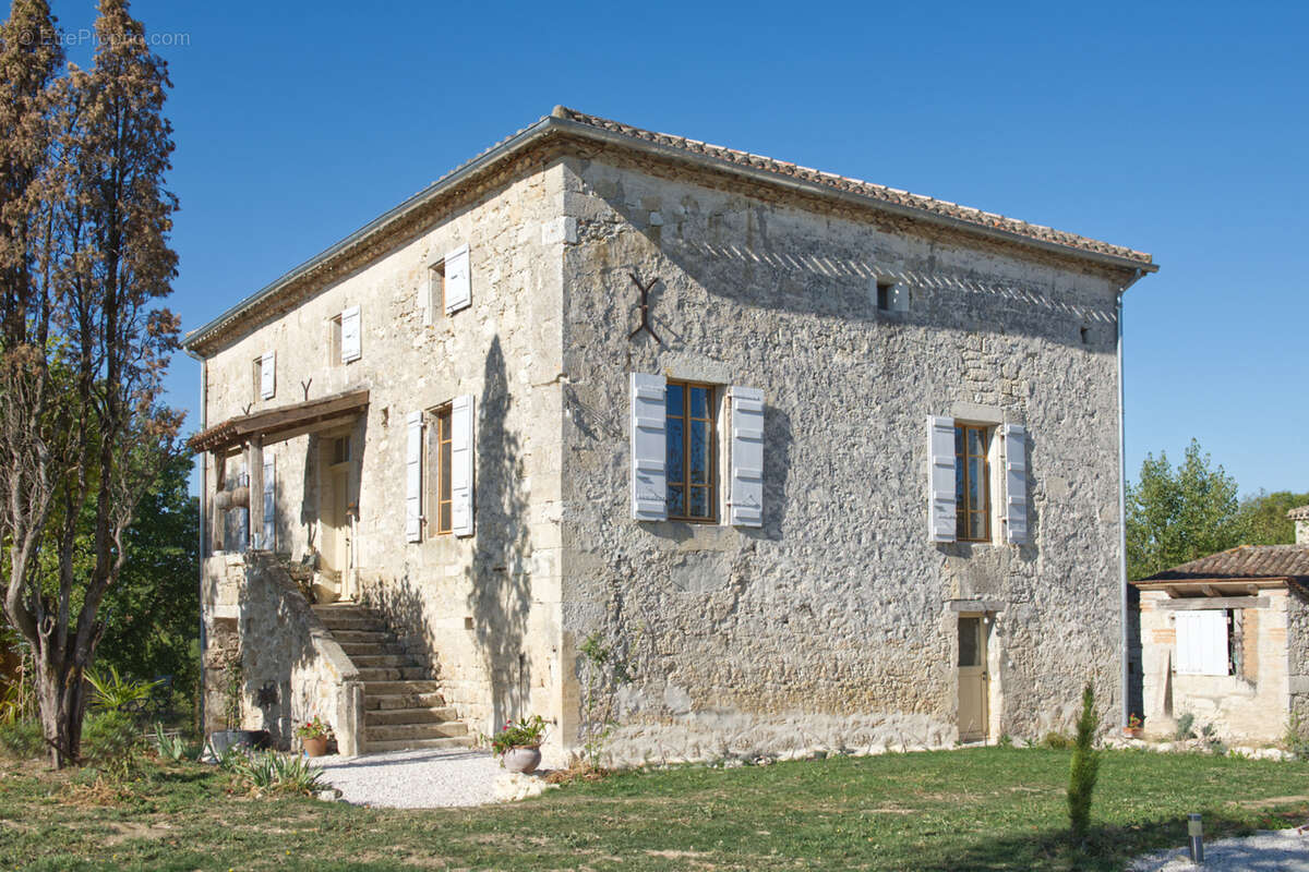 Maison à BRASSAC