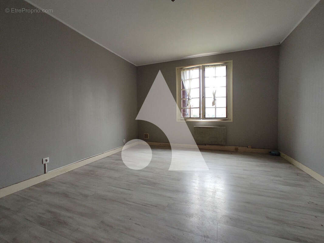 Maison à SAINT-ANTOINE-SUR-L'ISLE