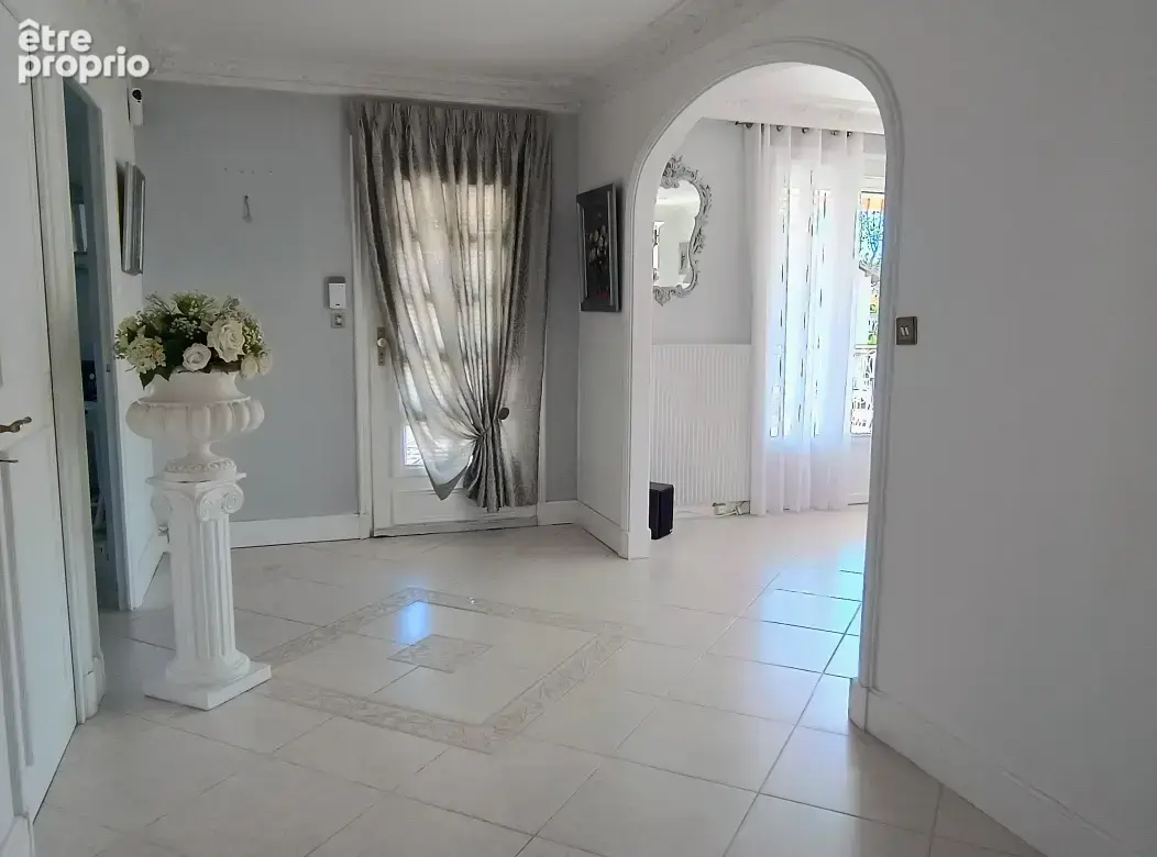 Maison 2X100 m2 sur 888 m2 de terrain - photo 11