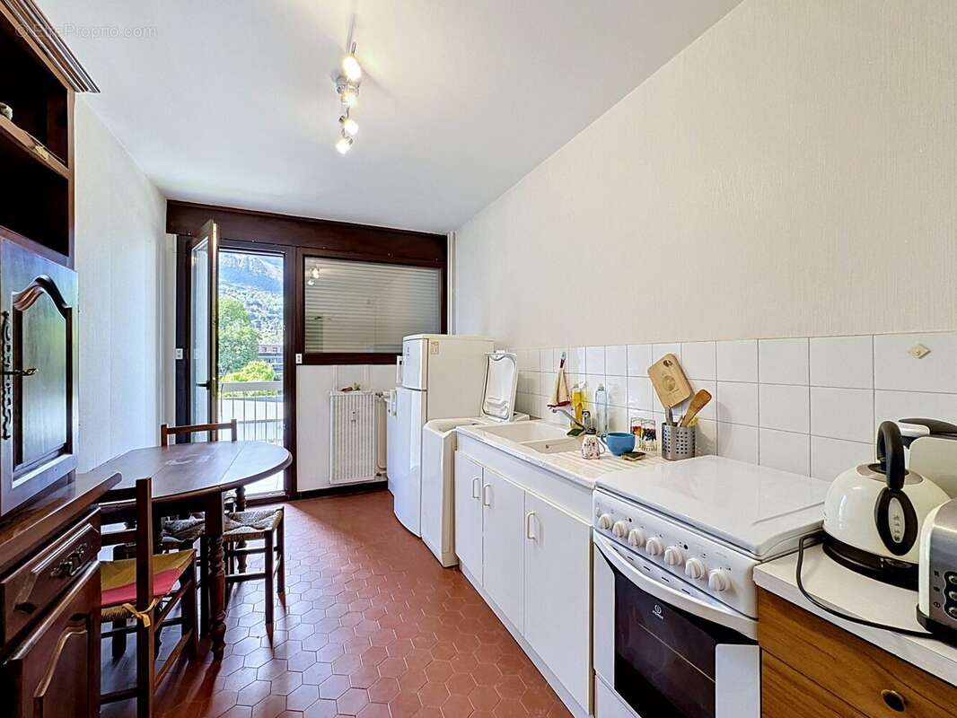 Appartement à MEYLAN