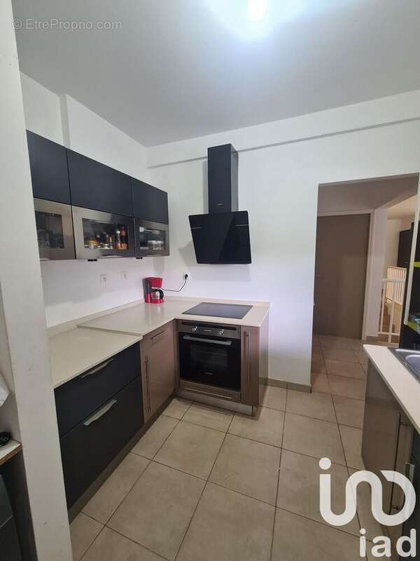 Photo 3 - Maison à RIVIERE-PILOTE