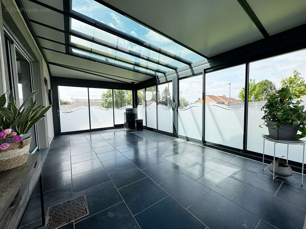 Maison spacieuse et moderne à vendre à Jeumont - Réf 689 - photo 2