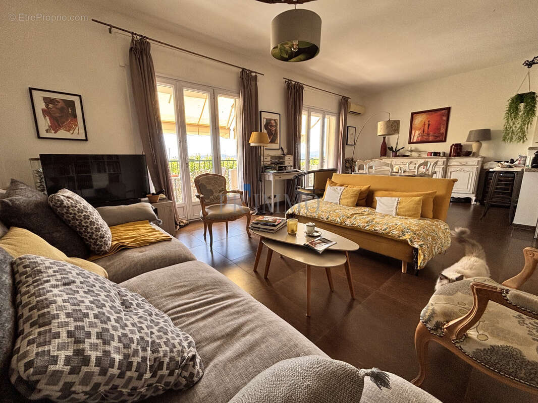 Appartement à SAINT-RAPHAEL