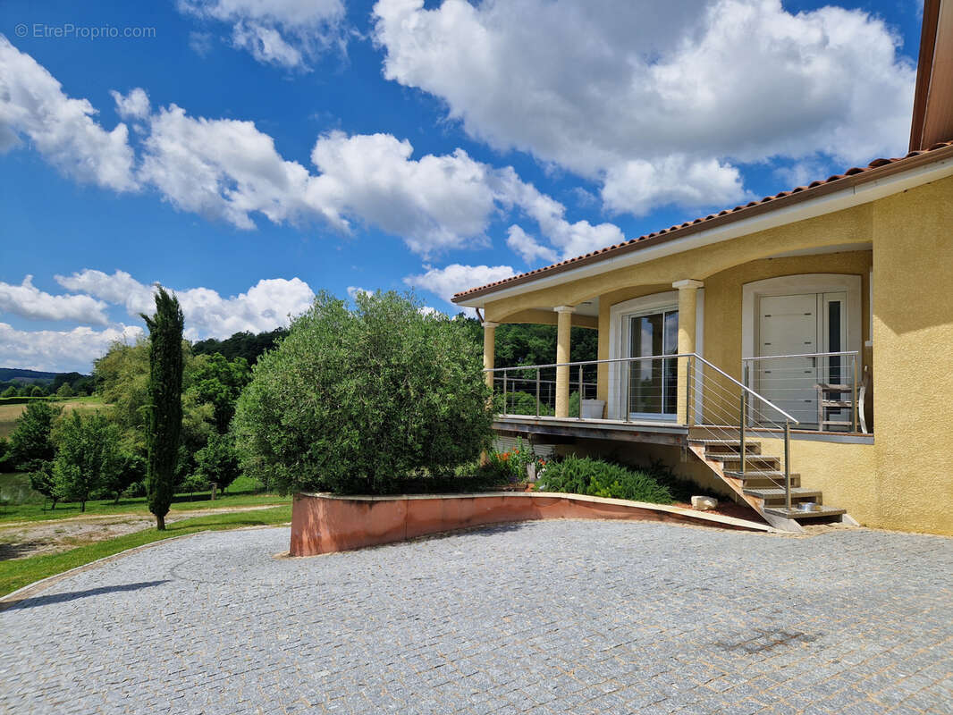 Maison contemporaine avec vue panoramique et piscine   Secteur Monflanquin / Villeneuve-sur-Lot - photo 7