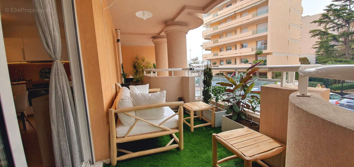 Appartement à CANNES