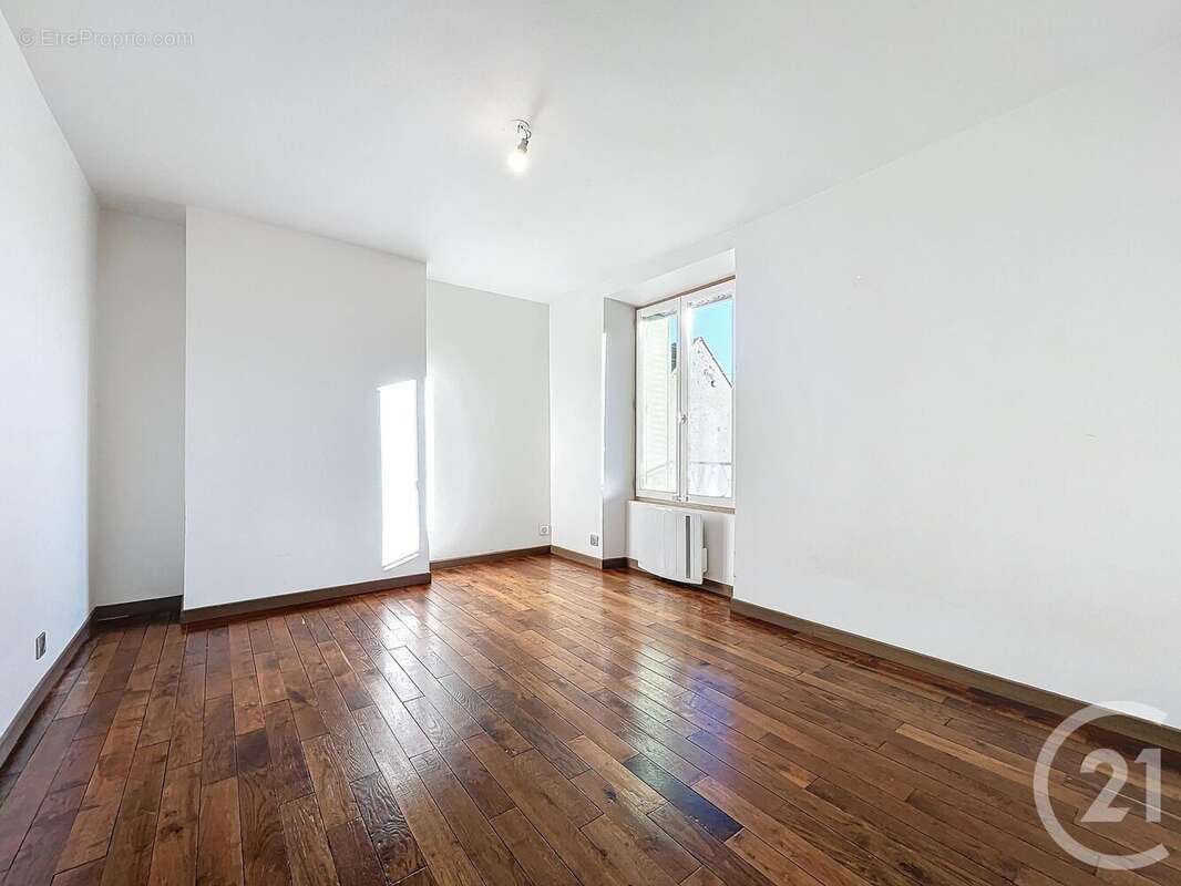 Maison à SOGNOLLES-EN-MONTOIS