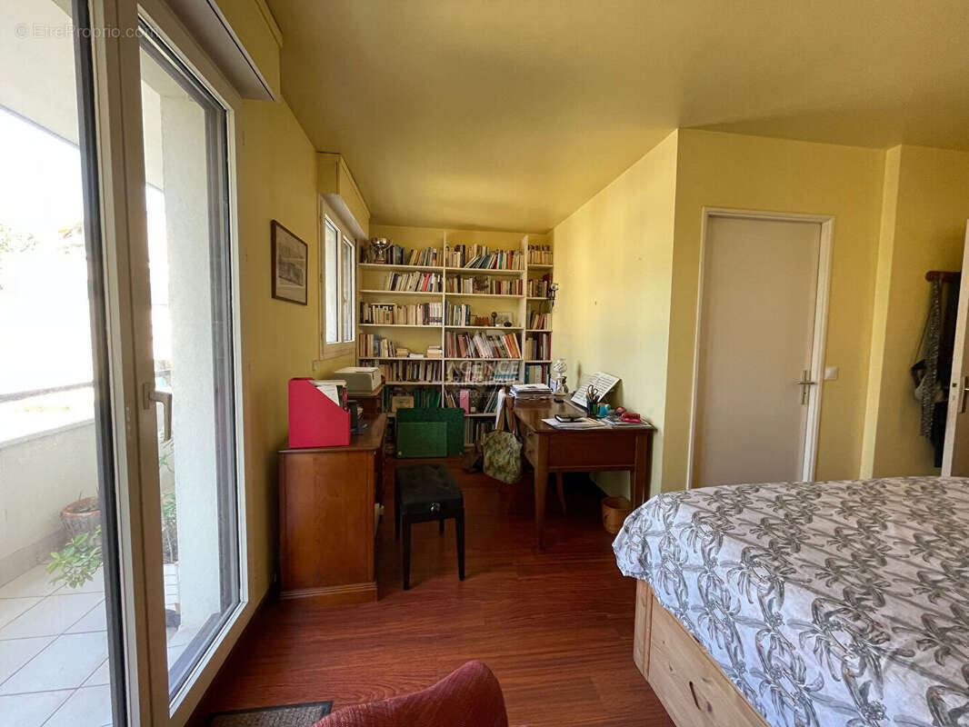 Appartement à CHAVILLE