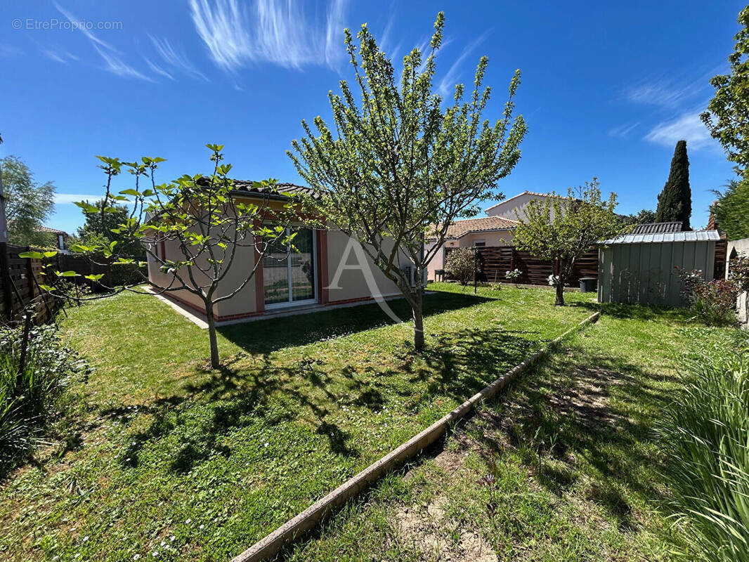 Maison à MONDONVILLE