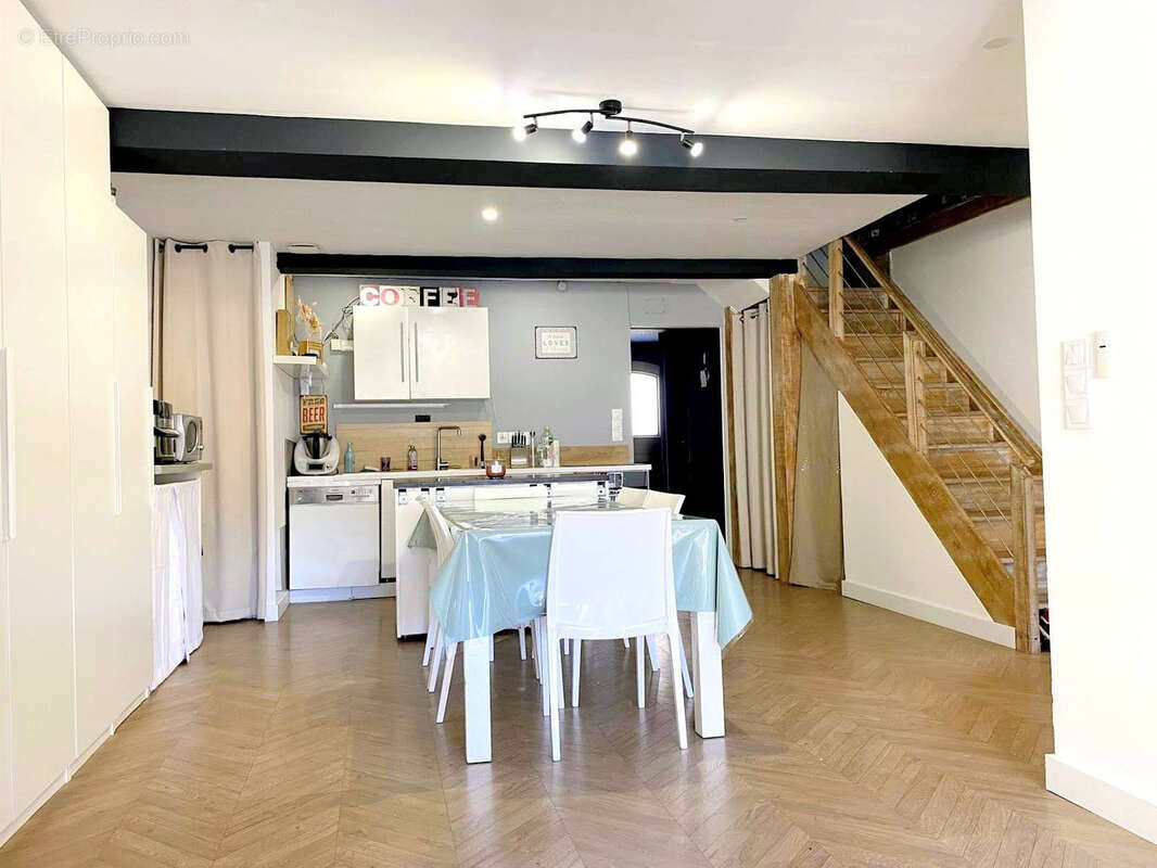 Maison à PORTET-SUR-GARONNE