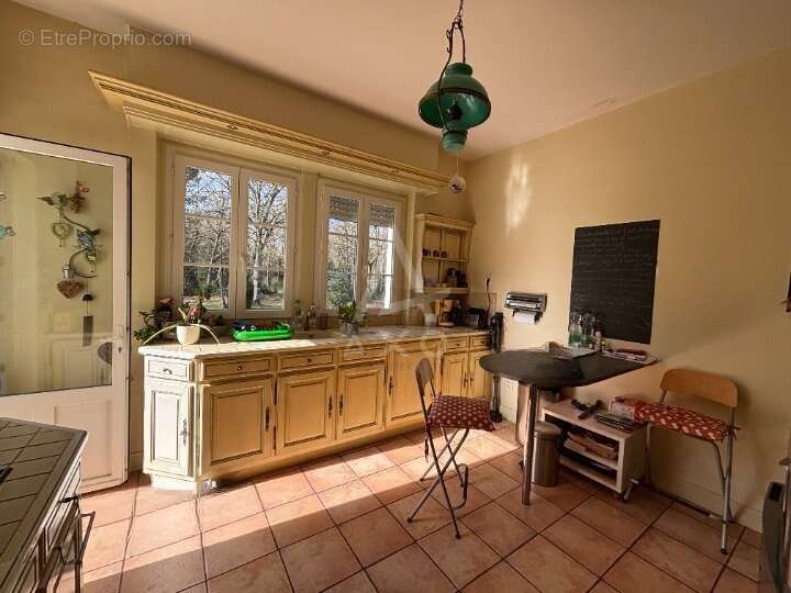 Maison à PRECIGNE