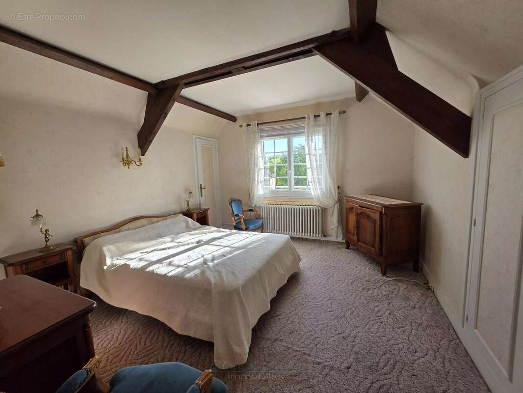 Maison à AMILLY