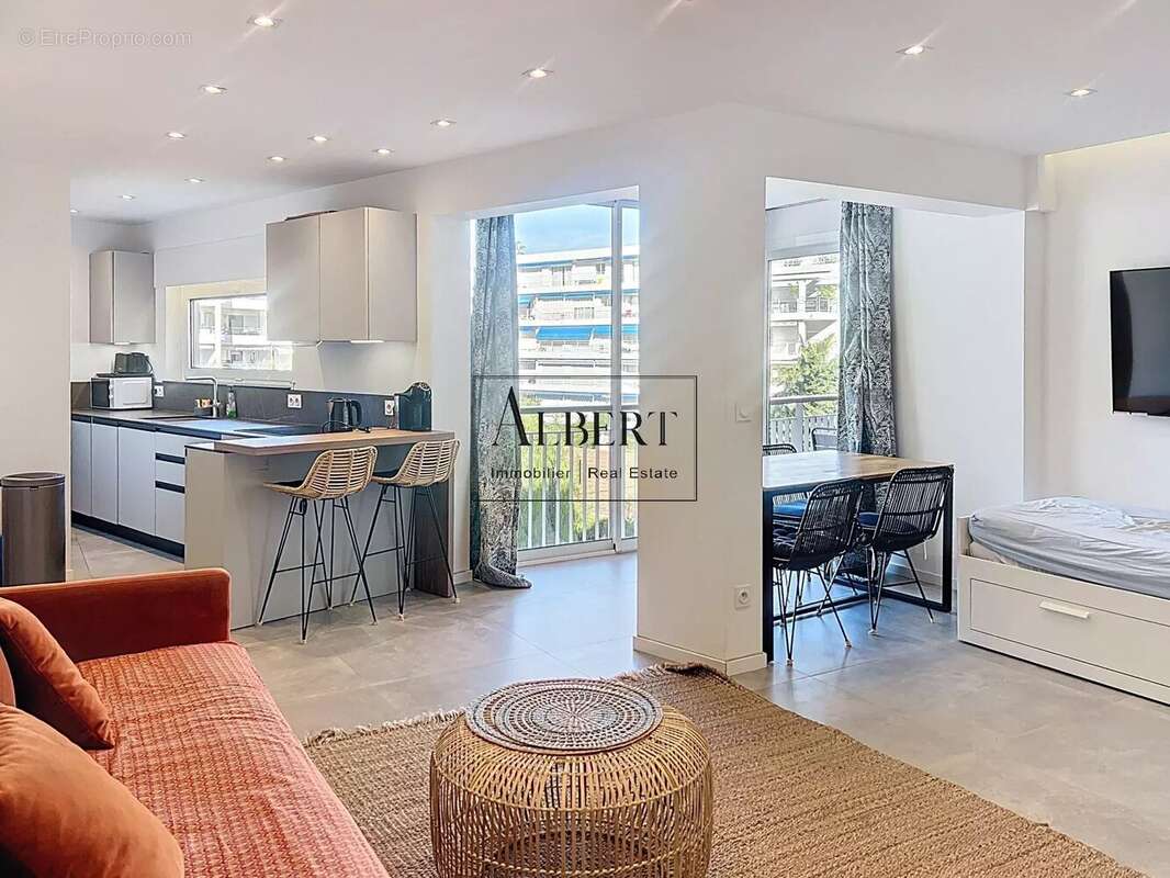 Appartement à CANNES