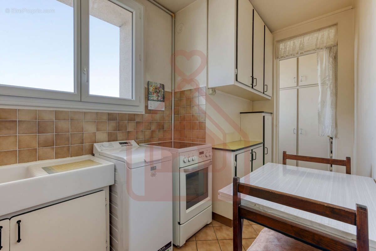 Appartement à IVRY-SUR-SEINE