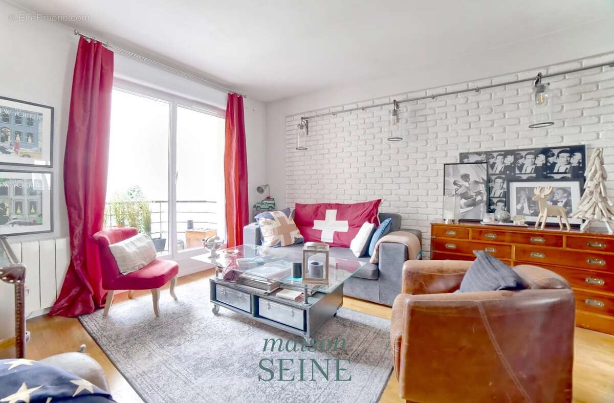 Appartement à LEVALLOIS-PERRET