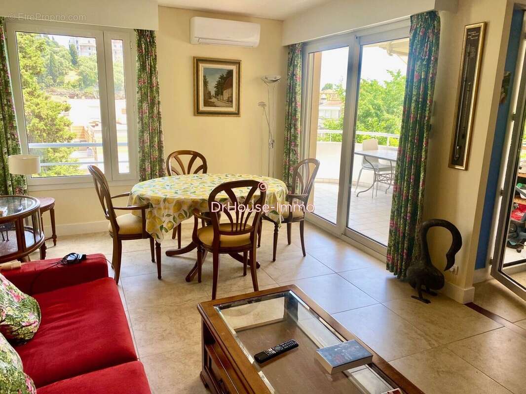 Appartement à MENTON