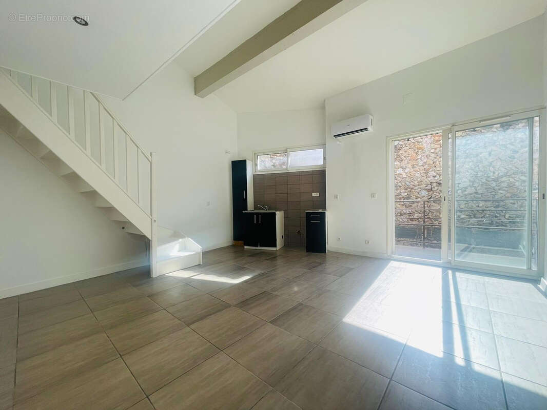 Appartement à THUIR