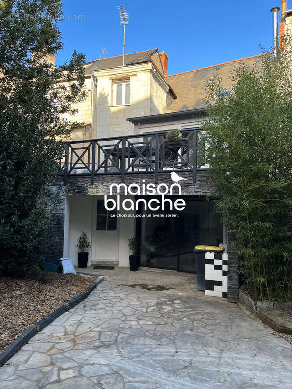 Maison à LES PONTS-DE-CE