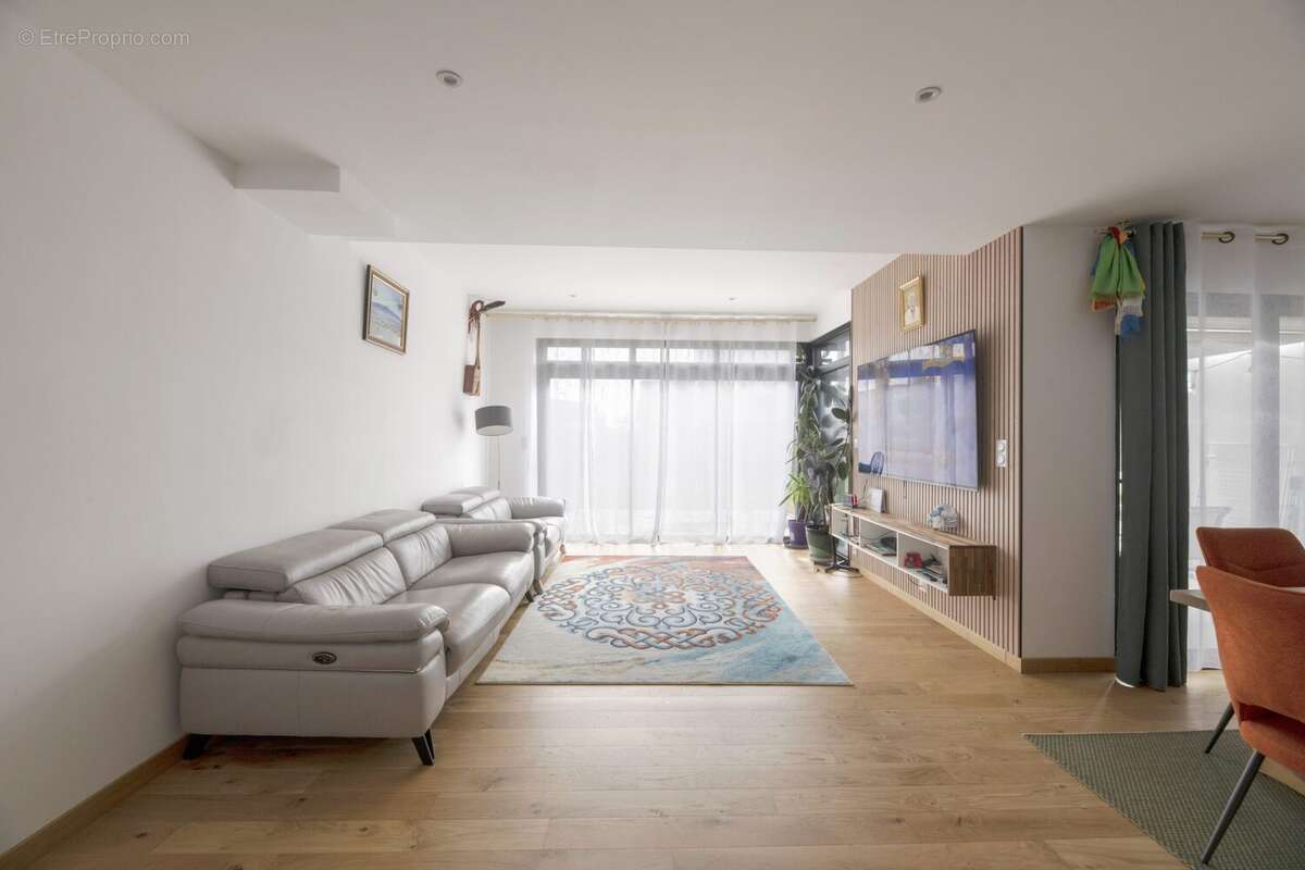 Maison 150 m² à Bourgbarre  - photo 2