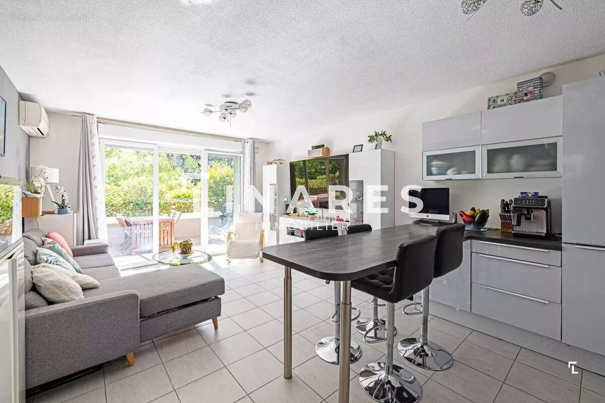 Appartement à MARSEILLE-12E