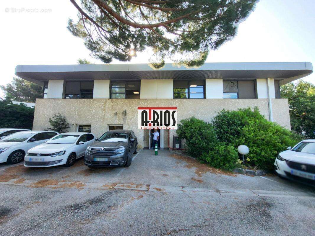 Commerce à LA SEYNE-SUR-MER