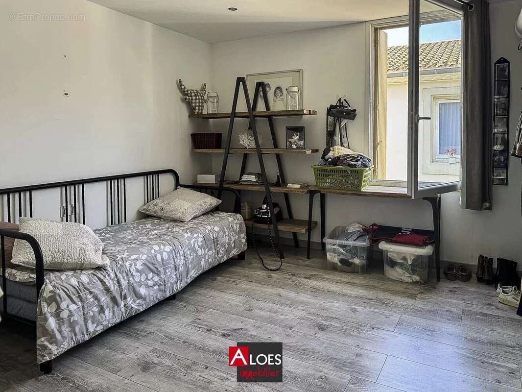 Maison Aigues-Mortes intra-muros avec garage et piscine - photo 6