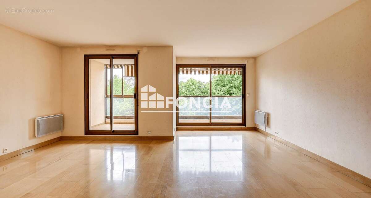 Les allées du Parc, proximité place Wilson, copropriété de standing, appartement plein de caractère ! - photo 3