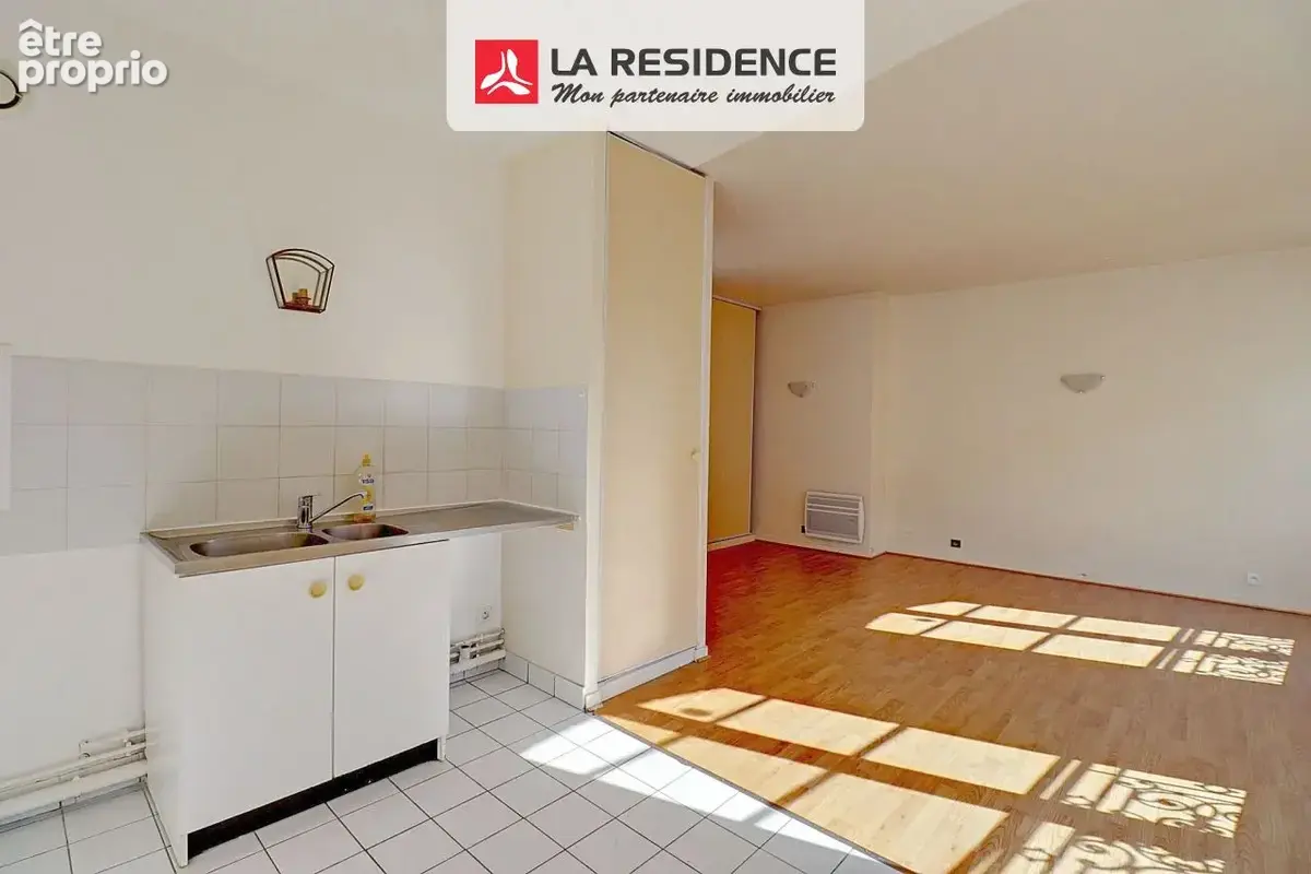Appartement 1 pièce 31 m² à vendre à Magny-En-Vexin (95420) - photo 2
