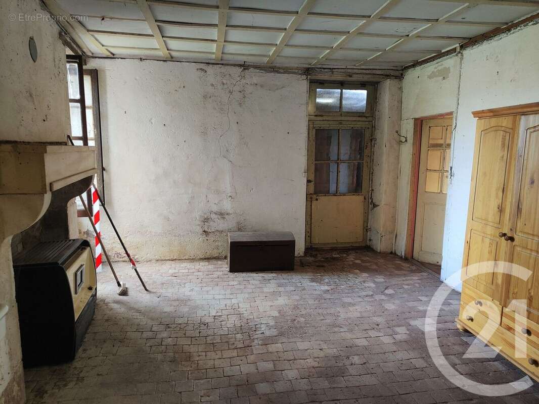 Maison à SAINT-BOUIZE