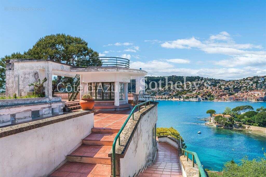 Villa Ligne Droite : Splendide villa Art Déco avec vue mer à vendre à Saint-Jean-Cap-Ferrat - photo 4