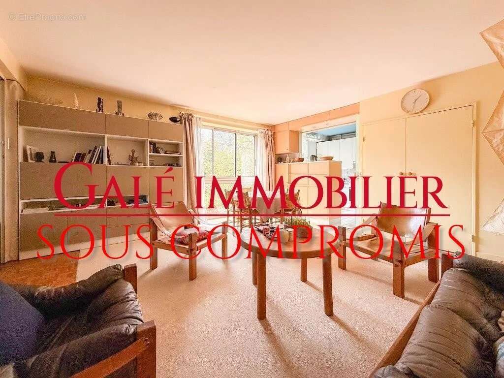 Appartement à BOURG-LA-REINE