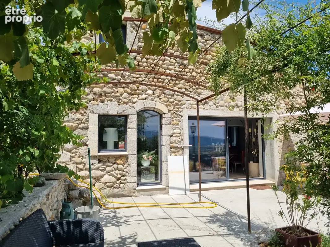 Maison avec jardinet et terrasses avec vue panoramique - photo 2