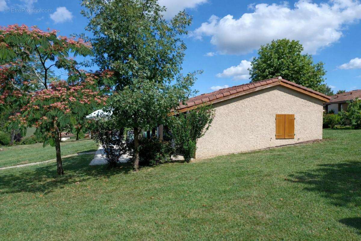 Maison à GOURDON