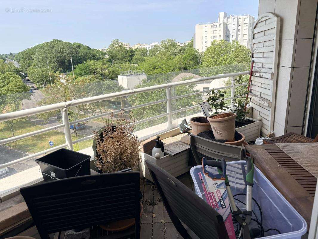 Appartement à MONTIGNY-LE-BRETONNEUX