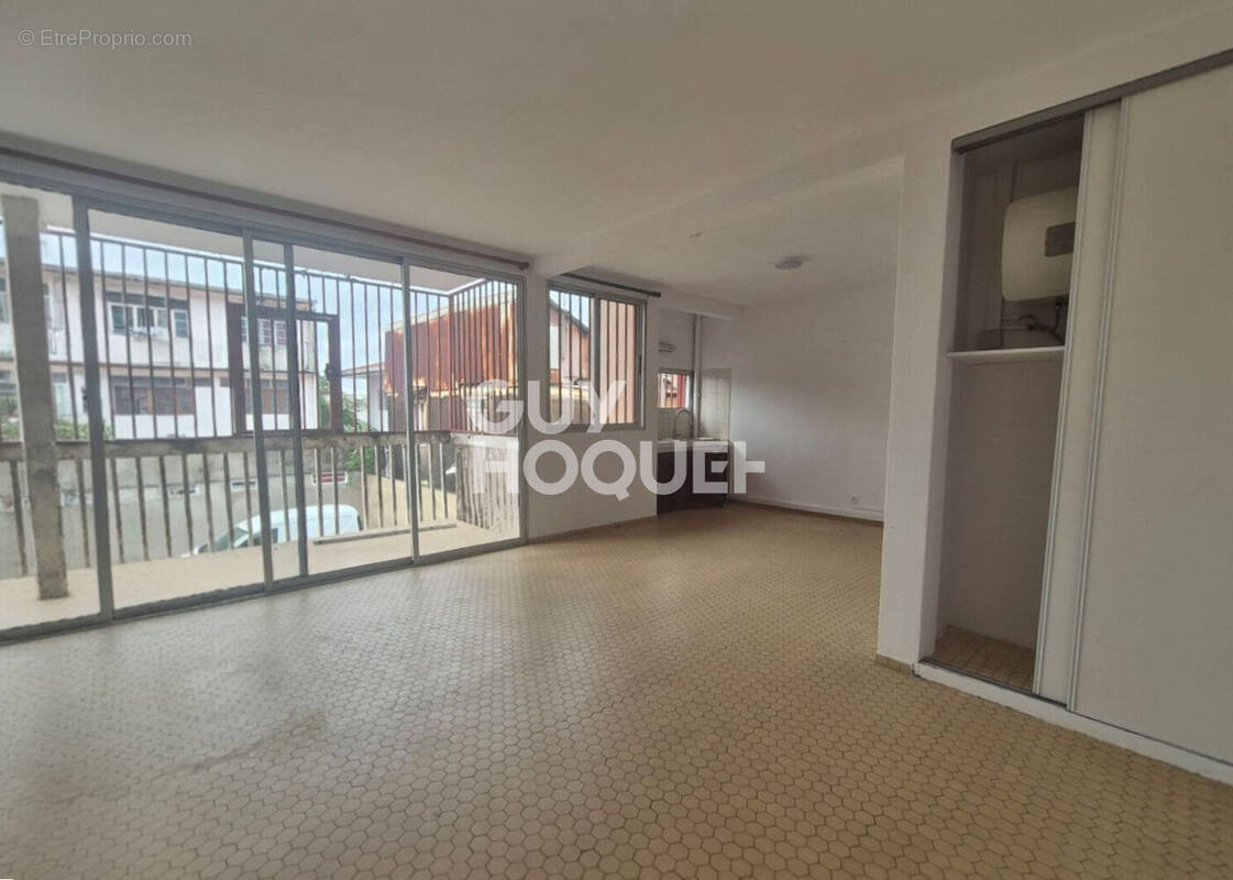 Appartement à CAYENNE